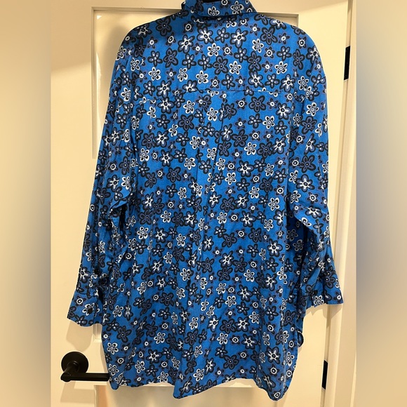 Uniqlo x Marni women’s XL Oversized Long Sleeve Floral Print Button Up Shirt - Picture 6 of 10